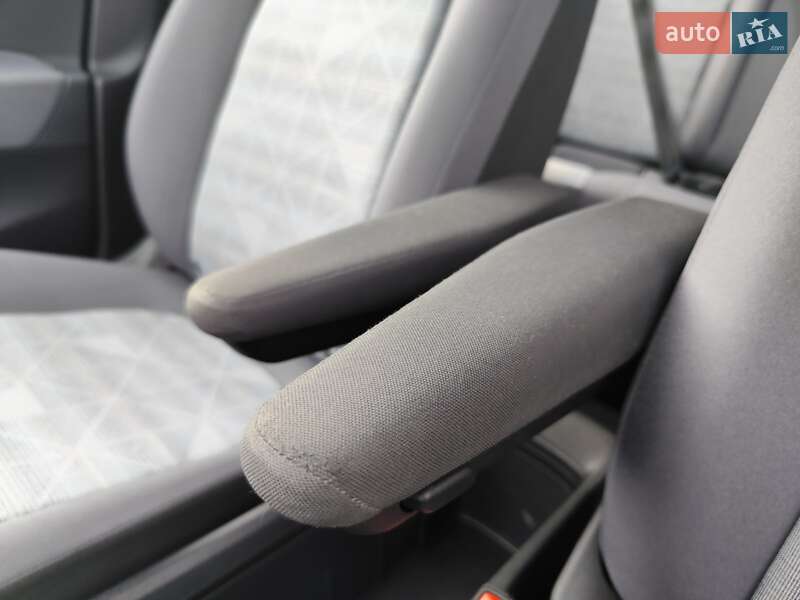 Хэтчбек Volkswagen ID.3 2021 в Киеве