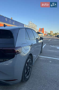 Хэтчбек Volkswagen ID.3 2020 в 