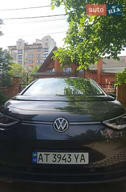 Хетчбек Volkswagen ID.3 2020 в Івано-Франківську