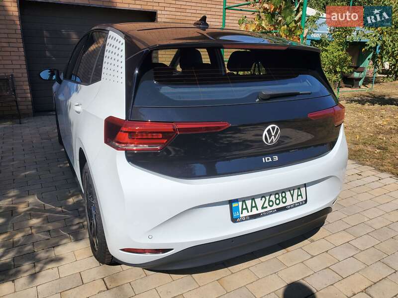 Хэтчбек Volkswagen ID.3 2022 в Киеве