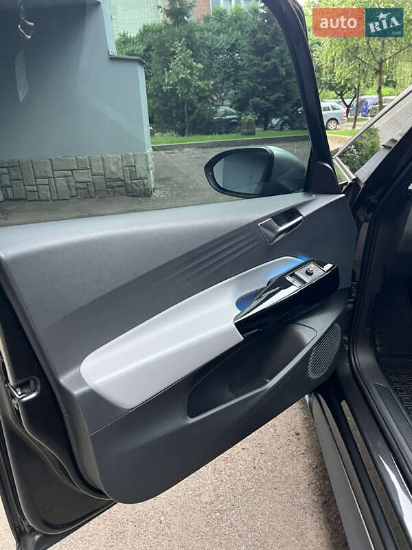 Хэтчбек Volkswagen ID.3 2020 в Львове фото 15 Хэтчбек Volkswagen ID.3 2020 в Львове