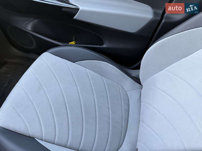 Хэтчбек Volkswagen ID.3 2022 в Черновцах