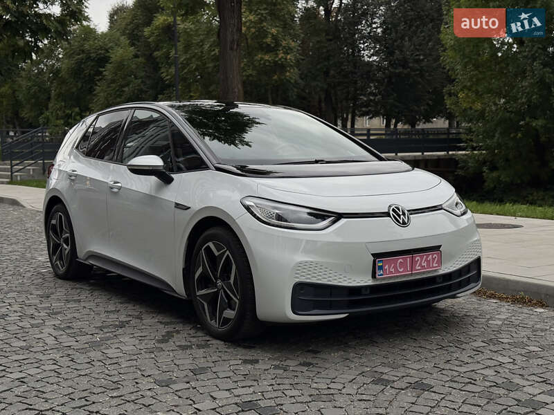 Хэтчбек Volkswagen ID.3 2020 в Сваляве