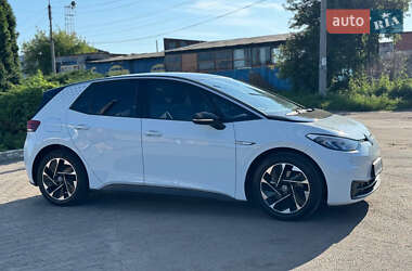 Хэтчбек Volkswagen ID.3 2022 в 