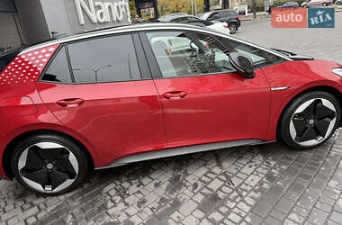 Хэтчбек Volkswagen ID.3 2022 в 