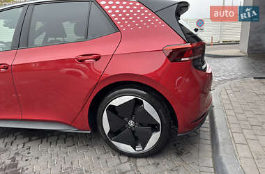 Хэтчбек Volkswagen ID.3 2022 в 