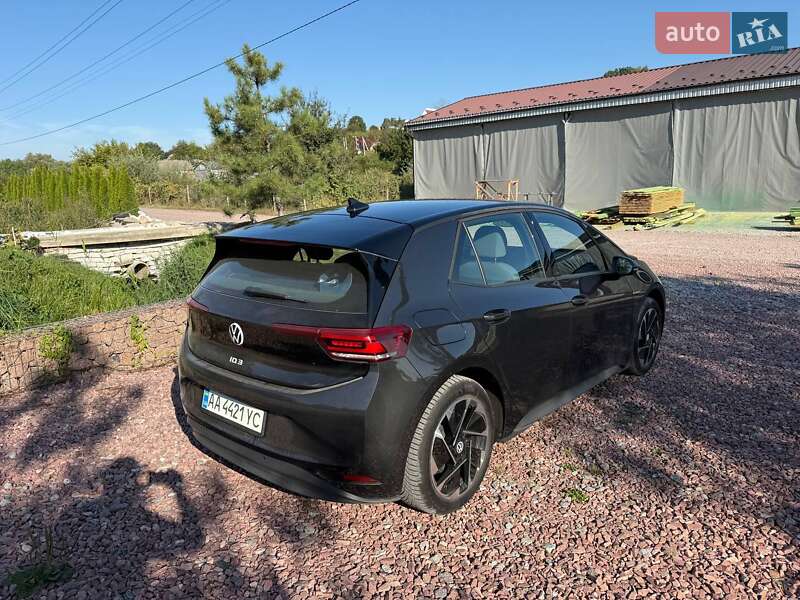 Хэтчбек Volkswagen ID.3 2022 в Киеве
