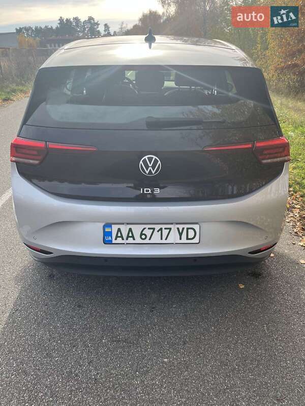 Хэтчбек Volkswagen ID.3 2022 в Киеве