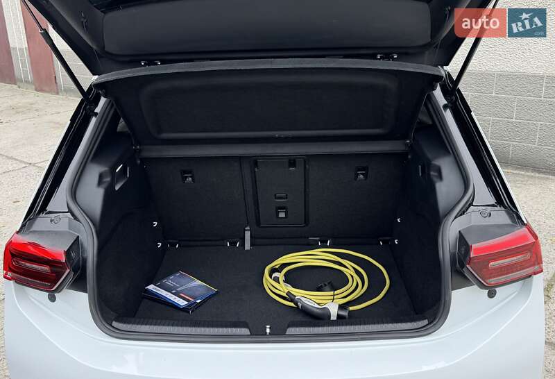 Хэтчбек Volkswagen ID.3 2020 в Днепре