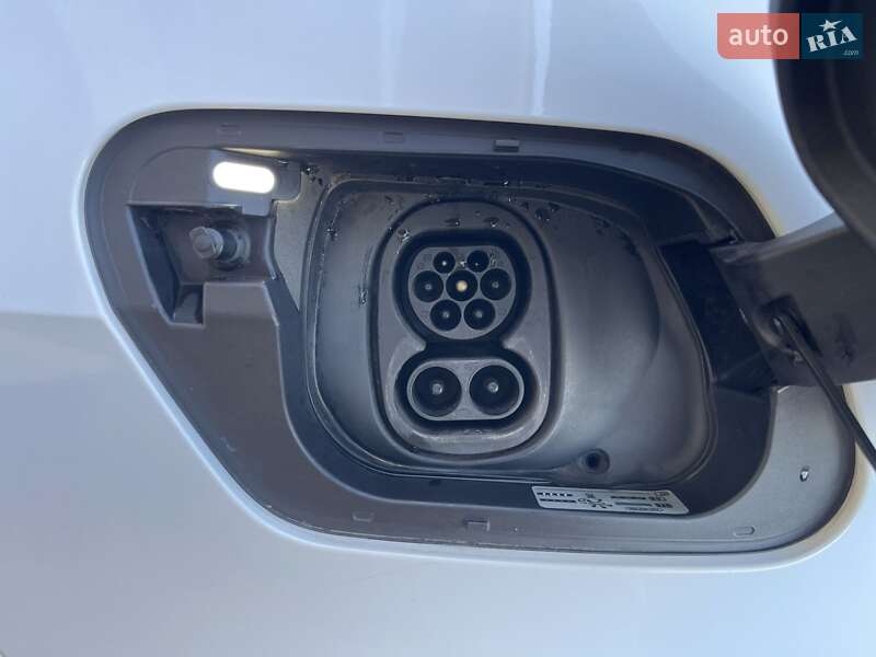 Хэтчбек Volkswagen ID.3 2020 в Кривом Роге фото 16 Хэтчбек Volkswagen ID.3 2020 в Кривом Роге