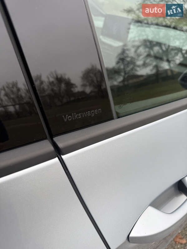 Хэтчбек Volkswagen ID.3 2022 в Днепре