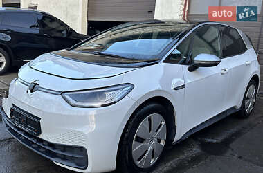 Хетчбек Volkswagen ID.3 2020 в Стрию