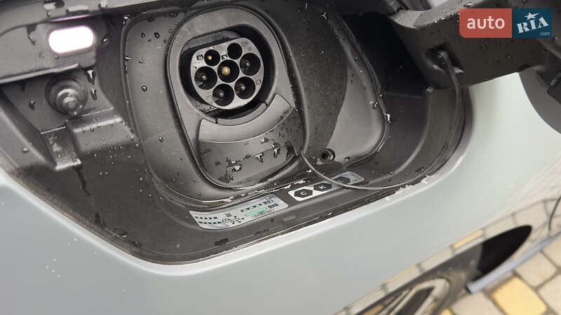 Хэтчбек Volkswagen ID.3 2021 в Сваляве