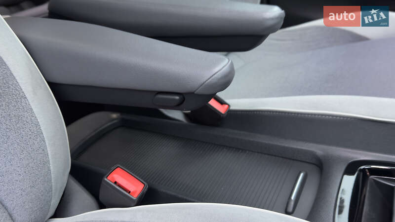 Хэтчбек Volkswagen ID.3 2021 в Сваляве