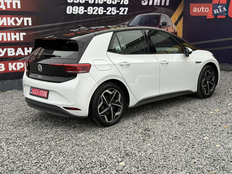 Хэтчбек Volkswagen ID.3 2022 в Стрые