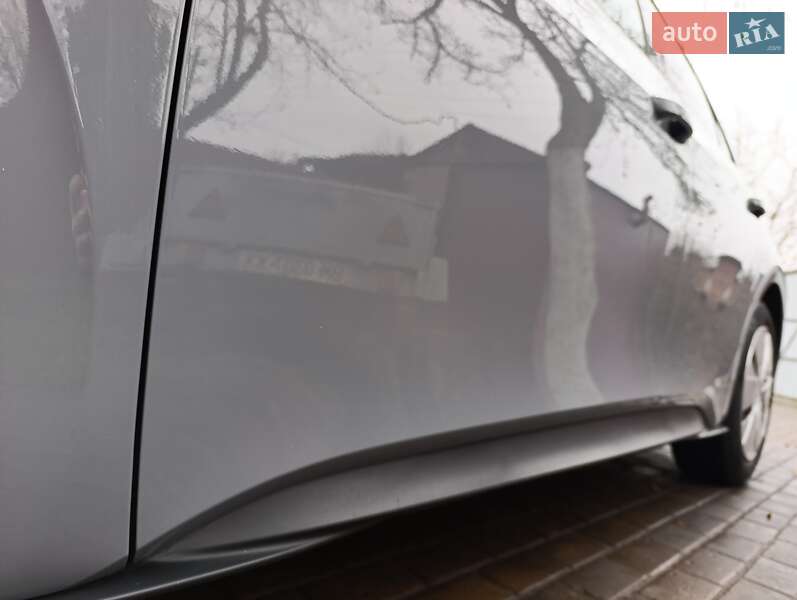 Хэтчбек Volkswagen ID.3 2023 в Ровно фото 17 Хэтчбек Volkswagen ID.3 2023 в Ровно