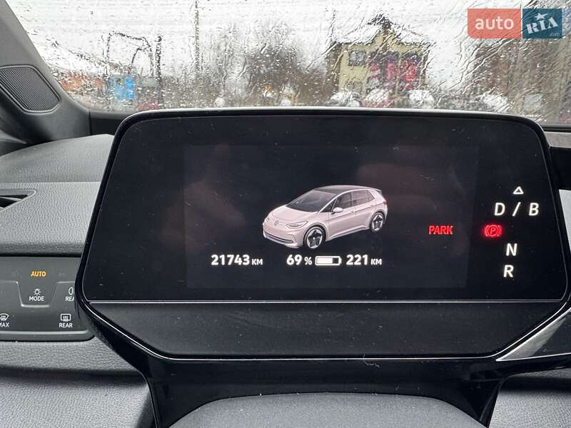 Хетчбек Volkswagen ID.3 2023 в Коломиї
