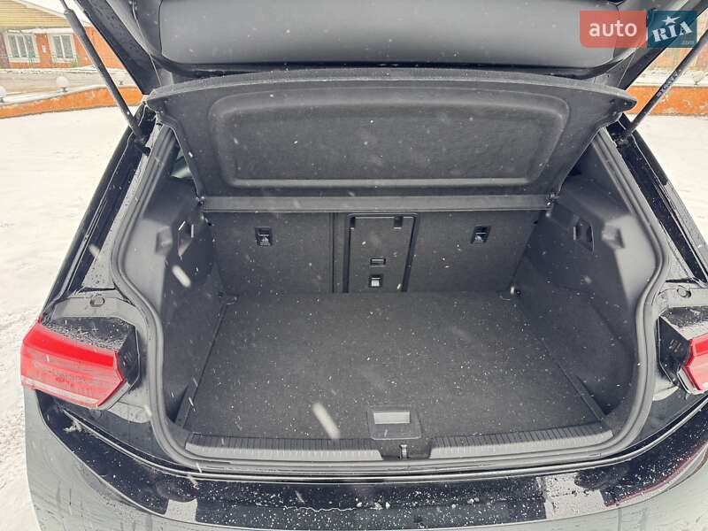 Хетчбек Volkswagen ID.3 2023 в Коломиї