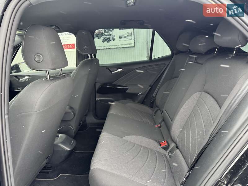 Хетчбек Volkswagen ID.3 2023 в Коломиї