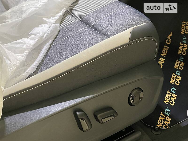 Позашляховик / Кросовер Volkswagen ID.4 Crozz 2021 в Києві