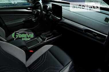 Позашляховик / Кросовер Volkswagen ID.4 Crozz 2021 в Києві
