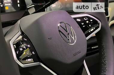 Позашляховик / Кросовер Volkswagen ID.4 Crozz 2023 в 
