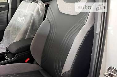 Позашляховик / Кросовер Volkswagen ID.4 Crozz 2023 в 