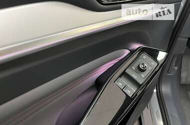 Позашляховик / Кросовер Volkswagen ID.4 Crozz 2023 в 