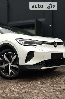 Позашляховик / Кросовер Volkswagen ID.4 Crozz 2023 в 