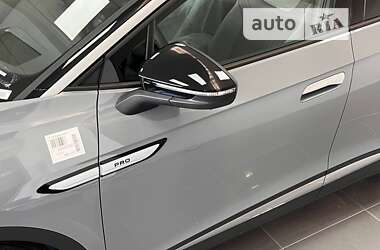 Позашляховик / Кросовер Volkswagen ID.4 Crozz 2023 в 