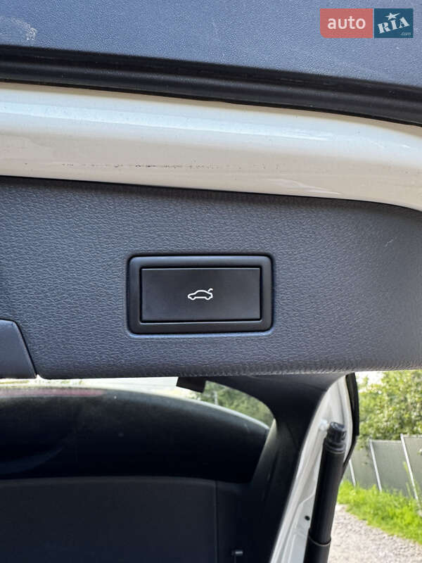 Позашляховик / Кросовер Volkswagen ID.4 Crozz 2022 в Чернівцях