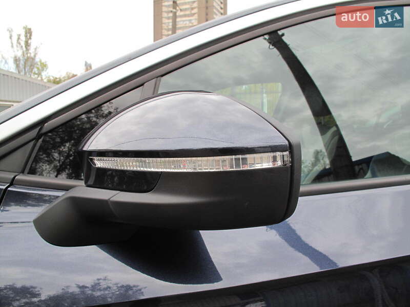 Внедорожник / Кроссовер Volkswagen ID.4 Crozz 2022 в Киеве фото 13 Внедорожник / Кроссовер Volkswagen ID.4 Crozz 2022 в Киеве