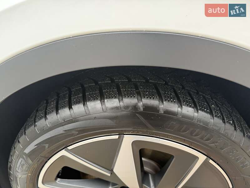 Внедорожник / Кроссовер Volkswagen ID.4 Crozz 2023 в Киеве фото 15 Внедорожник / Кроссовер Volkswagen ID.4 Crozz 2023 в Киеве