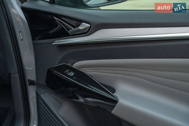 Внедорожник / Кроссовер Volkswagen ID.4 Crozz 2023 в Черновцах