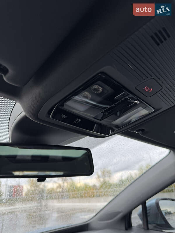 Позашляховик / Кросовер Volkswagen ID.4 X 2021 в Києві фото 28 Позашляховик / Кросовер Volkswagen ID.4 X 2021 в Києві