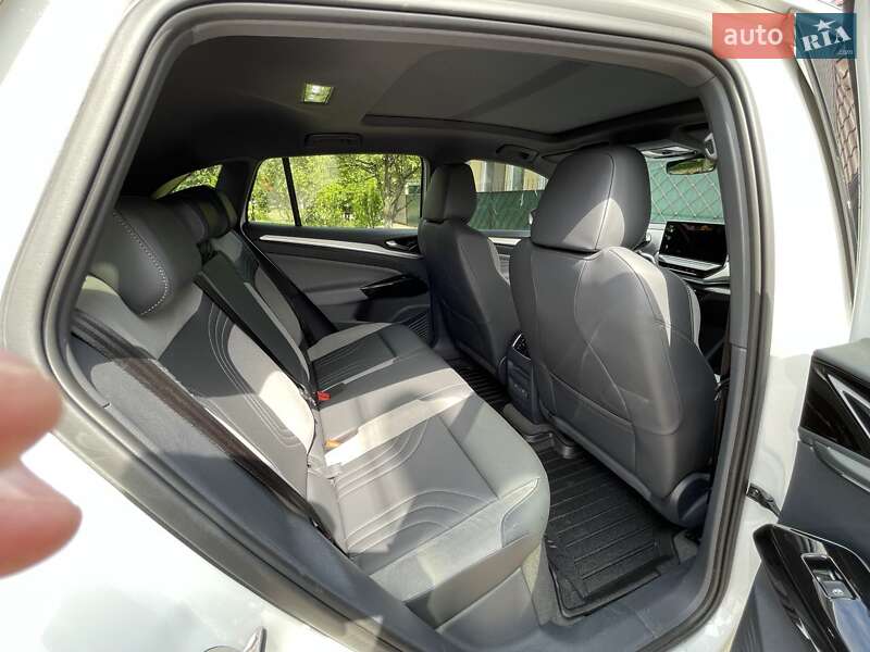 Внедорожник / Кроссовер Volkswagen ID.4 2021 в Черкассах
