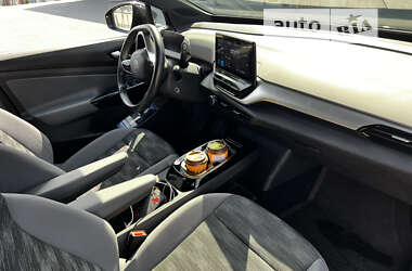 Позашляховик / Кросовер Volkswagen ID.4 2022 в 
