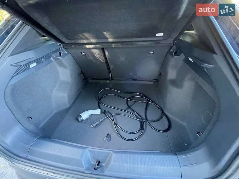 Внедорожник / Кроссовер Volkswagen ID.4 2021 в Львове