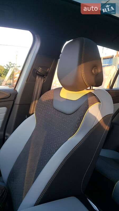 Позашляховик / Кросовер Volkswagen ID.4 2021 в Одесі