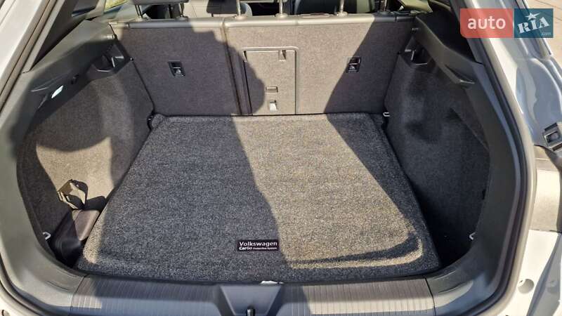 Внедорожник / Кроссовер Volkswagen ID.4 2022 в Ровно фото 10 Внедорожник / Кроссовер Volkswagen ID.4 2022 в Ровно