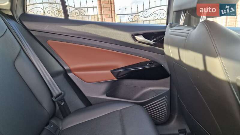 Внедорожник / Кроссовер Volkswagen ID.4 2022 в Ровно фото 14 Внедорожник / Кроссовер Volkswagen ID.4 2022 в Ровно