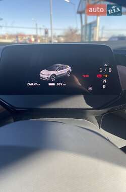 Внедорожник / Кроссовер Volkswagen ID.4 2021 в 