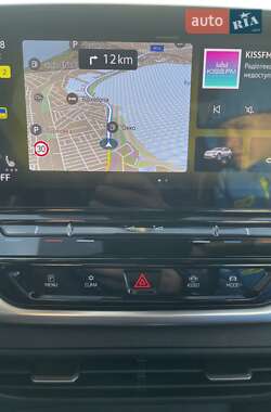 Внедорожник / Кроссовер Volkswagen ID.4 2021 в 