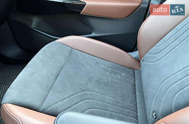 Внедорожник / Кроссовер Volkswagen ID.4 2022 в 