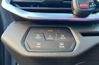 Внедорожник / Кроссовер Volkswagen ID.4 2022 в 