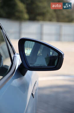 Внедорожник / Кроссовер Volkswagen ID.4 2023 в 