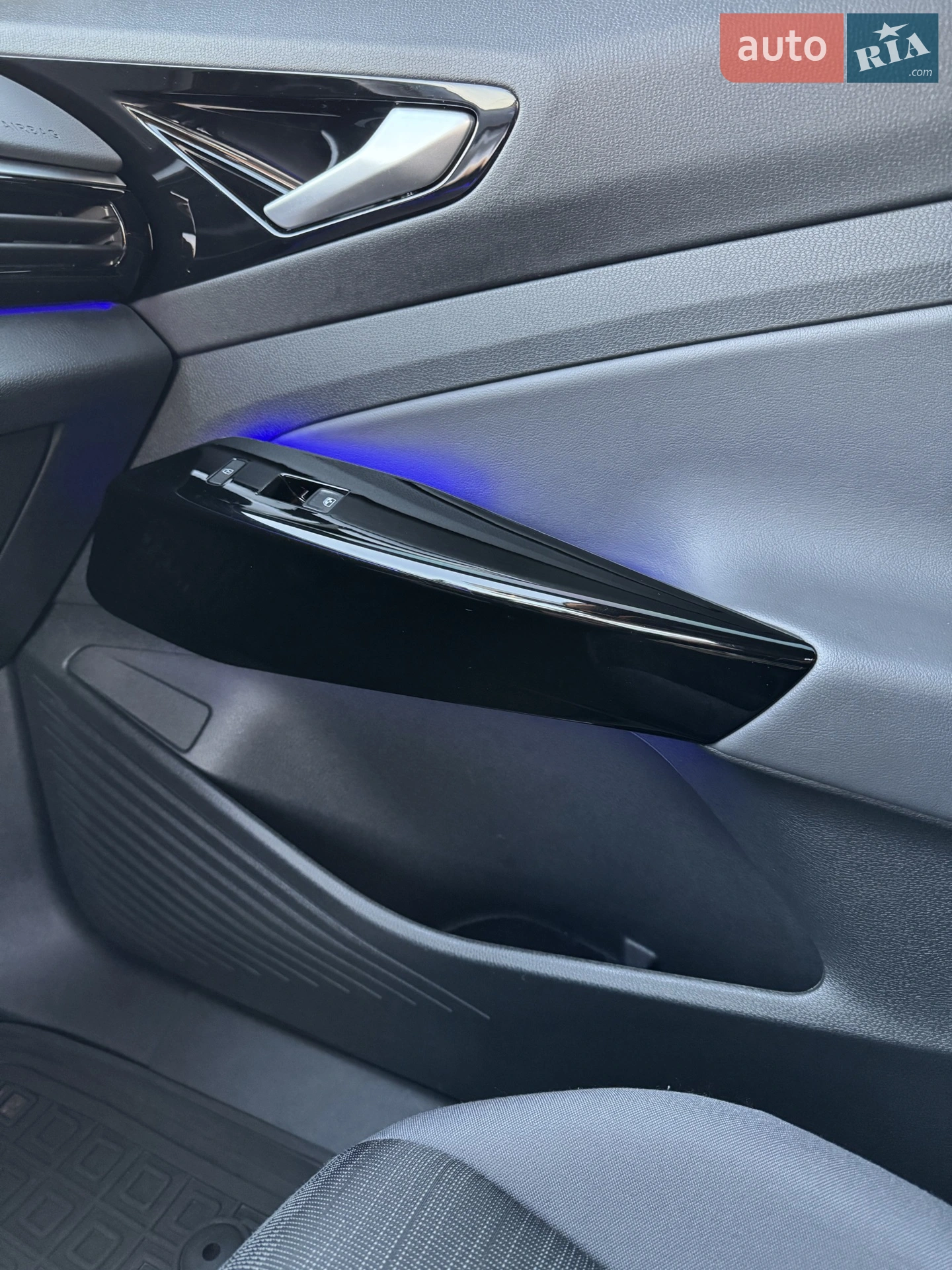 2021 Volkswagen ID.4 - мініатюра 9