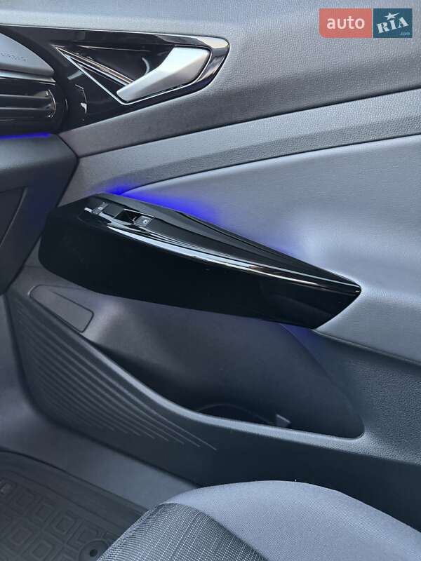 Внедорожник / Кроссовер Volkswagen ID.4 2021 в Луцке