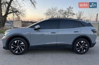 Внедорожник / Кроссовер Volkswagen ID.4 2022 в 