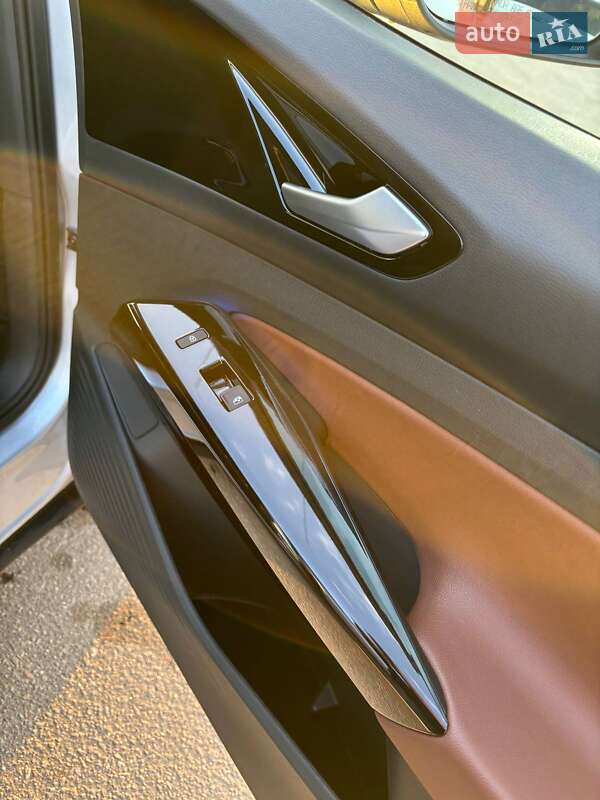 Внедорожник / Кроссовер Volkswagen ID.4 2021 в Запорожье